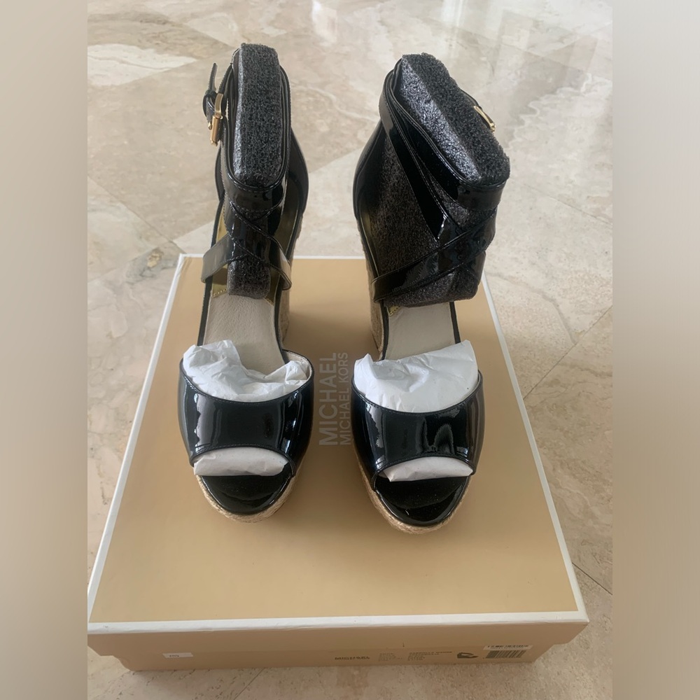 Michael Kors Gabriella Black Patent Leather Wedge Heel Sandals NIB